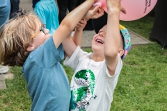 kita-gwunderwelt_10-jaehriges-jubilaeum_froehliche-jungs