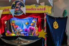 kita-gwunderwelt_10-jaehriges-jubilaeum_kasperlitheater-und-der-hai-im-meer