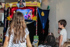 kita-gwunderwelt_10-jaehriges-jubilaeum_kasperlitheater-und-gaeste