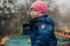 halloweenfest-kita-gwunderwelt-2021-kinder-geschminkt-spinnennetz