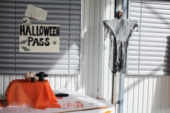 kita-gwunderwelt-subingen_halloween-2022_halloweendekoration