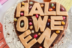 kita-gwunderwelt-subingen_halloween-2022_halloweenkuchen