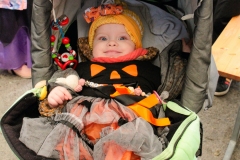 halloween-2025_kita-gwunderwelt_froehliches-maedchen©buerofuerdich.ch_