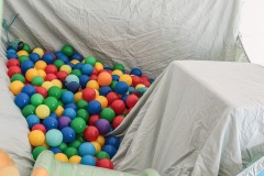 kita-gwunderwelt-ballbad-spiel-und-spass
