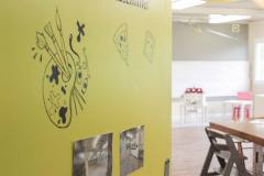 tag-der-offenen-tuer-kita-gwunderwelt-subingen-bastelraum-und-esszimmer