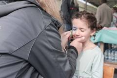 tag-der-offenen-tuer-kita-gwunderwelt-subingen-schminkecke
