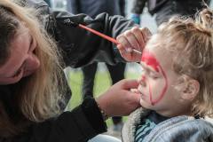 tag-der-offenen-tuer-kita-gwunderwelt-subingen-spiderman-schminken